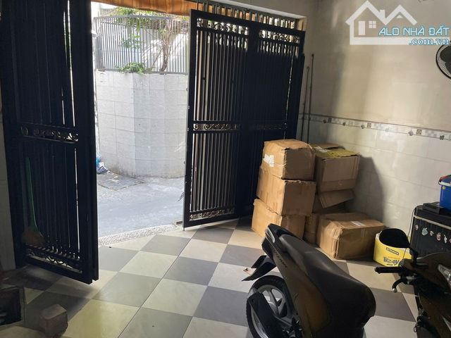 BÁN NHÀ 2 MẶT TIỀN GÓC NGÃ TƯ, VỊ TRÍ ĐẮC ĐỊA - KINH DOANH SẦM UẤT - 3