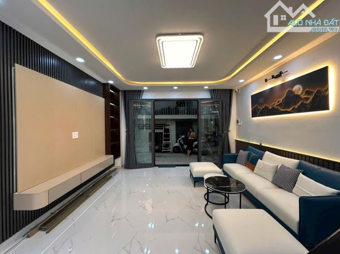 Nhà mới 100% Hẻm Võ Thị Nhờ . p.Tân Thuận Đông, Q7 💰5,8 ty . 1 Lầu - 3