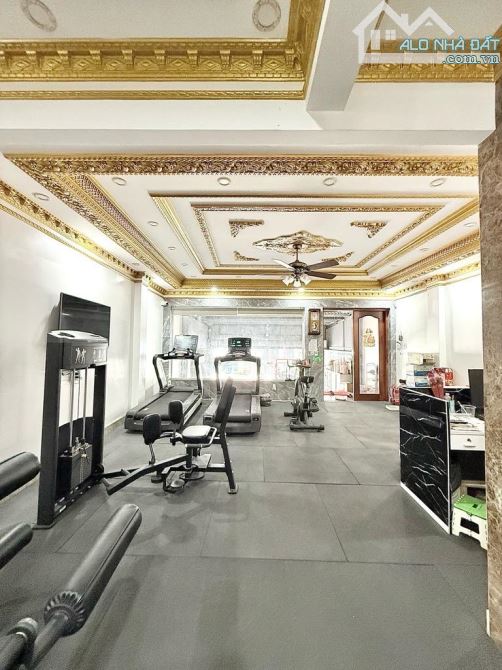 TOÀ NHÀ BUILDING NGAY SÂN BAY 5 TẦNG CÓ HẦM - NGANG 7.3M NỞ HẬU L ĐẸP - THANG MÁY XỊN - MẶ - 3