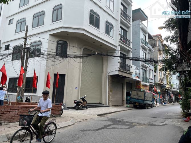 BUILDING MẶT PHỐ THANH XUÂN - LÔ GÓC 8 TẦNG - 3X TỶ - 3