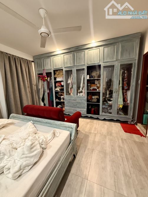VỊ TRÍ VÀNG! GIÁ NGON! HẺM ĐINH TIÊN HOÀNG 1 PHÚT QUA Q1 - DT 5,2M X 13M - 3 TẦNG - 8,8 TỶ - 3
