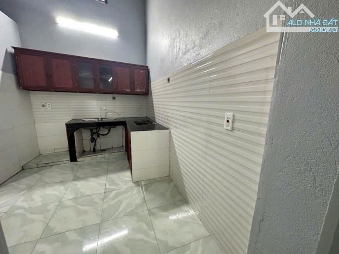 Bán nhà 1 tầng thổ cư khu 8 Đại Phúc . dt 71m . mt 5m . giá 2ty7 - 3
