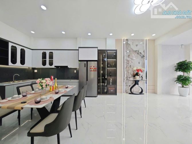 65M2☘️BÁN GÂP MẶT TIỀN 5 TẦNG, HUỲNH THỊ HAI,TCH,Q.12, GIÁ 7.x TỶ - 3