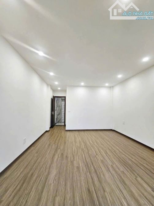 BÁN NHÀ PHỐ MAI PHÚC LONG BIÊN 8 TỶ 51M, THANG MÁY, KINH DOANH, SÁT PHỐ - 3