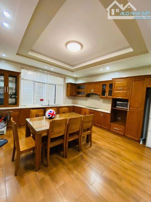 Cho thuê nhà Làng Việt Kiều Châu Âu FULL nội thất 76m x 4 tầng 27tr - 3