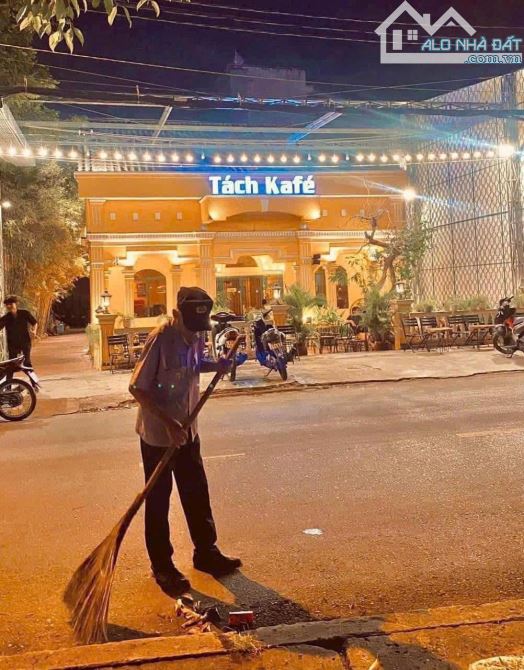 BÁN NHÀ MẶT TIỀN ĐƯỜNG HOÀNG VĂN THỤ DT GẦN 400m2 , MẶT TIỀN BỜ KÈ MÁT MẺ - 3