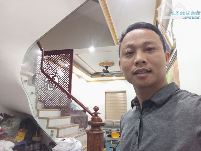 Siêu phẩm Chủ Mót BÁN ĐẤT ,TẶNG NHÀ 3 TẦNG VỀ Ở LUÔN, CHỦ ĐANG CHO THUÊ 5TR/THÁNG, ĐẦU TƯ - 3