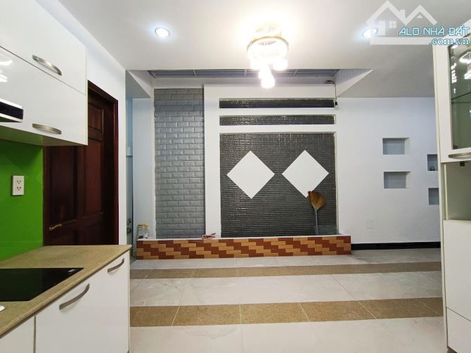 BÁN NHÀ HẺM XE HƠI LÊ VĂN SỸ, QUẬN 3 – KHU VIP MỞ VĂN PHÒNG, CTY – 5 TẦNG, 8PN – - 3