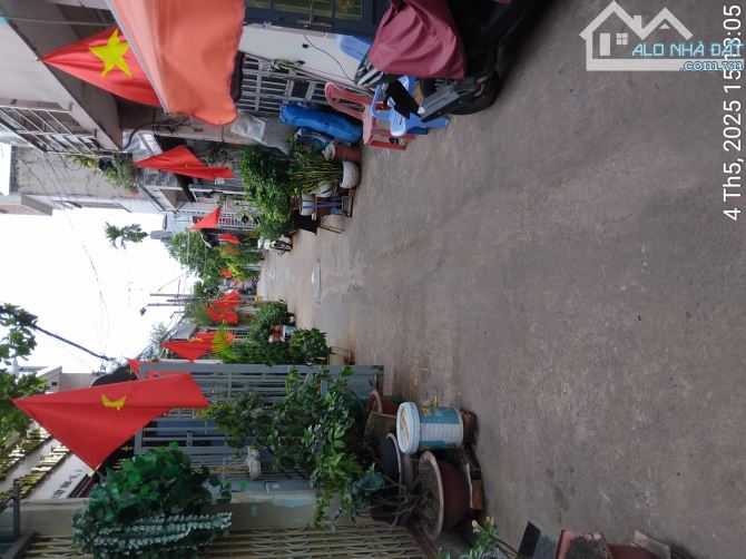BÁN CĂN NHÀ MỚI GỬI GẦN CHỢ HIỆP THÀNH. GIÁ CHỈ 3,7 TỶ - 3