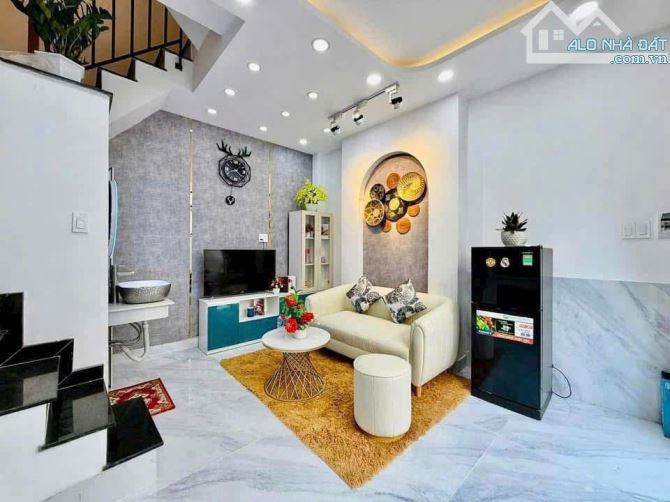 Hàng Hiếm Đầu Tư! Nhà Phó Cơ Điều, Q11 – 48m², 3PN – Giá Chỉ 3 Tỷ 199 – Sổ Hồng Riêng! - 3