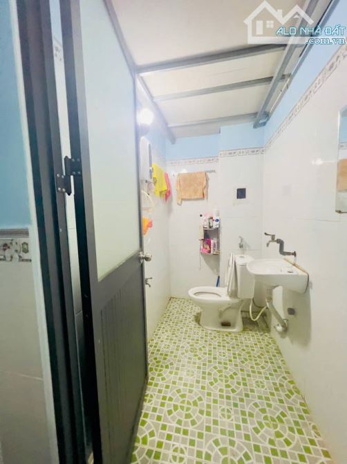Bán căn nhà 2 mặt tiền hẻm xe hơi thông Thống Nhất p16 - 3