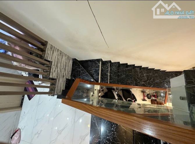 Bán nhà hẻm 4m - 3 tầng - 4 * 16m - 4pn - kế khu phúc hợp Lacasa Phú Thuận - chỉ 5.5 tỷ - 3