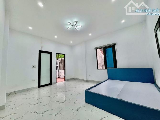 HIẾM HOÀNG MAI nhà đẹp cách ô tô 20m. Chỉ 5.66tỷ🌺 - 3