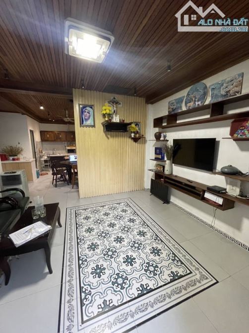 BÁN NHÀ SIÊU PHẨM NHÀ VƯỜN TÂN PHÚ - KHU VIP PHÚ THỌ HOÀ - 69M2 - 2 TẦNG ĐẸP - HẺM XE HƠI - 3