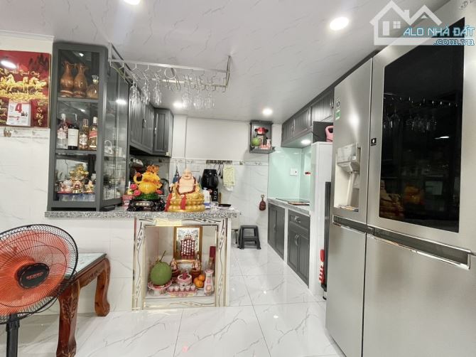 SIÊU PHẨM NHÀ MỚI 3 TẦNG - GIÁP QUẬN 1 - XÔ VIẾT NGHỆ TĨNH – 4.45 tỷ - 2
