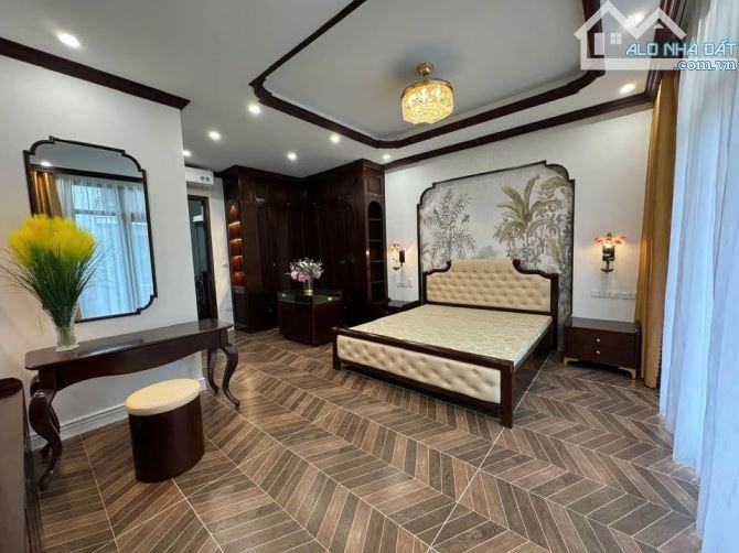 đầu phố NGỌC THỤY xát đường HÔNG TIẾN - 110m  mặt tiền 5.2m - ô tô tránh thông  chỉ 16tỷ2. - 3