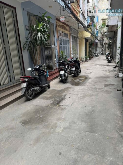 ❤️Nhà dân xây ĐƯỜNG LÁNG 37/40m2 nhỉnh 11 tỷ xây 4 tầng - ĐÃ CÓ GIẤY PHÉP CẢI TẠO 5 TẦMG 1 - 3