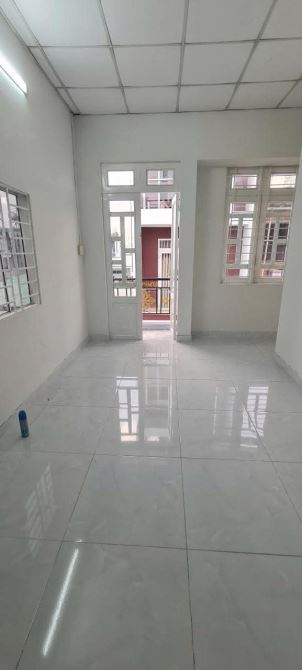 Bán nhà MT Nguyễn Hữu Tiến 5x26m, 3 lầu, nhà đẹp - 3