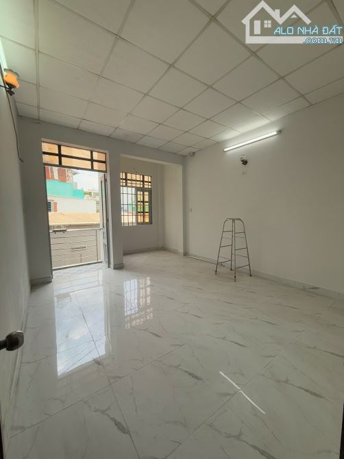 Nhà 4x10 2 Tầng đường Phạm Thế Hiển P4 Q8 - 3