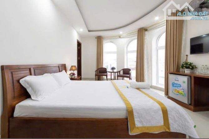 BÁN KHÁCH SẠN 50 PHÒNG GÓC 2MT ĐƯỜNG KHU BÃI SAU TP VŨNG TÀU - 3