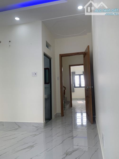 CHỦ TÂM HUYẾT XÂY ĐỂ Ở NHÀ KIÊN CỐ KIẾN TRÚC ĐẸP- TRUNG TÂM PHƯỜNG HIỆP THÀNH SẦM UẤT BẬC - 3