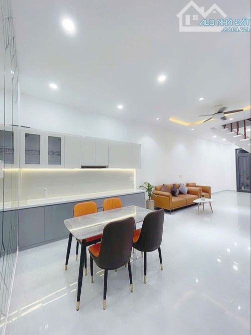 NHÀ MỚI TINH, PHƯỚC LONG A, Q9 SÁT GA METRO - 91m2 ( 4.2x21.5 ), 3PN, CHỈ HƠN 5 TỶ TL - 3