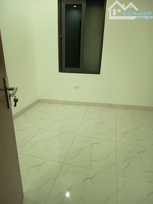 CHÍNH CHỦ BÁN NHÀ ĐẸP – 38M² – MẶT TIỀN 4M+ – NGÕ Ô TÔ – KIM CHUNG, HOÀI ĐỨC – GIÁ 5.85 TỶ - 4