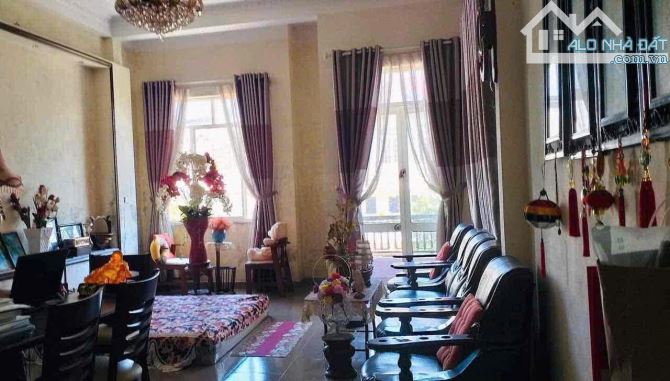 NHÀ KIỆT HẢI PHÒNG 0T0 ĐỖ CỬA GIÁ 3,8 TỶ - 4