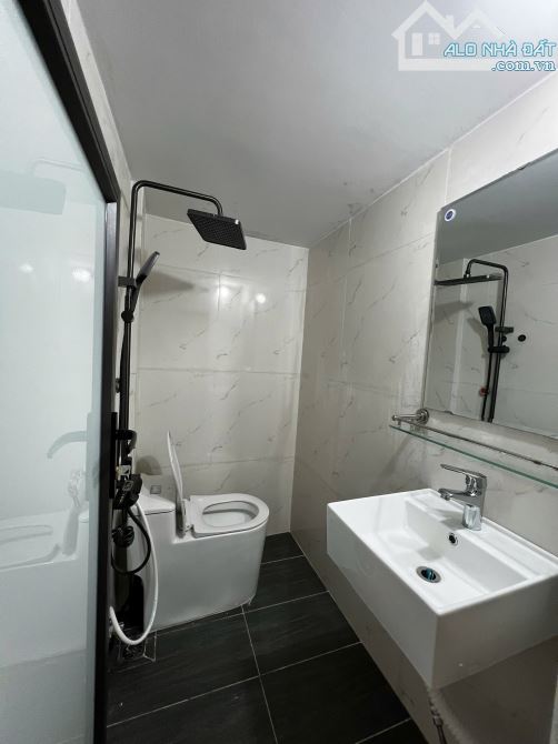 🔸🔸 TRƯƠNG ĐỊNH- HIANGF MAI- NHÀ MẶT NGÕ Ô TÔ -KINH DOANH THÔNG CÁC NGẢ--35m2 m2 x 5 TẦNG - 4