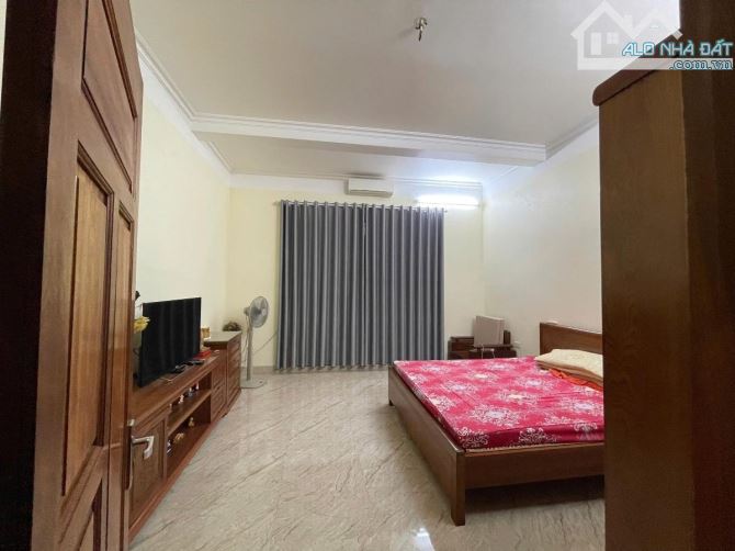 TRUNG TÂM ĐỘI CẤN BA ĐÌNH 52m 4T MT 4.5m 13Tỷ NHÀ ĐẸP NGÕ NÔNG GẦN PHỐ THOÁNG TRƯỚC SAU - 4