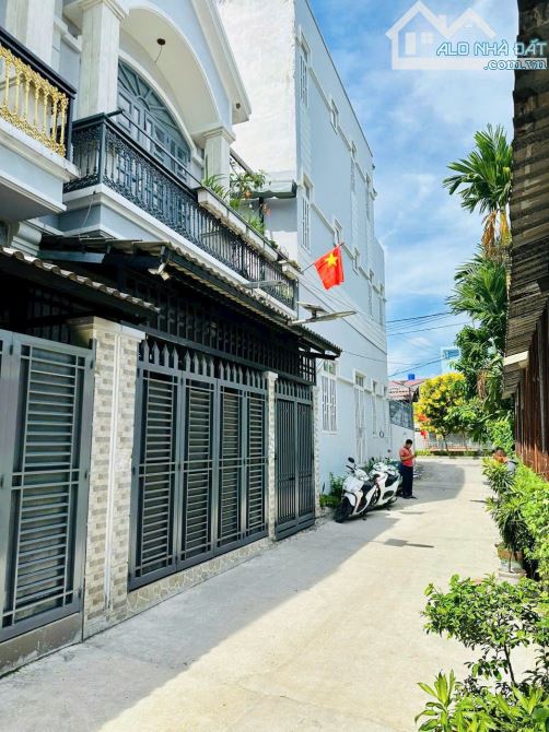 Nhà ngang 6, 2pn, giá 4,38 tỷ - 4