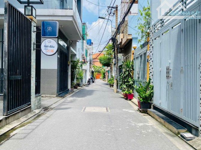 Nhà Đẹp.Vali vào ở ngay.4 tầng.Vị trí Đắc Địa.Huỳnh văn Bánh.Phú Nhuận - 4
