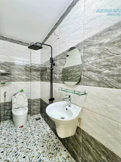 Chỉ với 2 tỷ 250 triệu mua nhà đường Lê Văn Sỹ, Quận Phú Nhuận, dt 55m2, sổ hồng riêng - 4