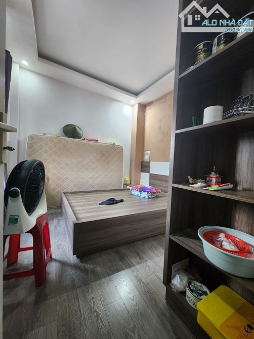 CỰC HOT, NHÀ 3 TẦNG GẦN MẶT TIỀN ĐIỆN BIÊN PHỦ, NHÀ XÂY ĐẸP KIÊN CỐ VÀO Ở ĐƯỢC NGAY. - 4
