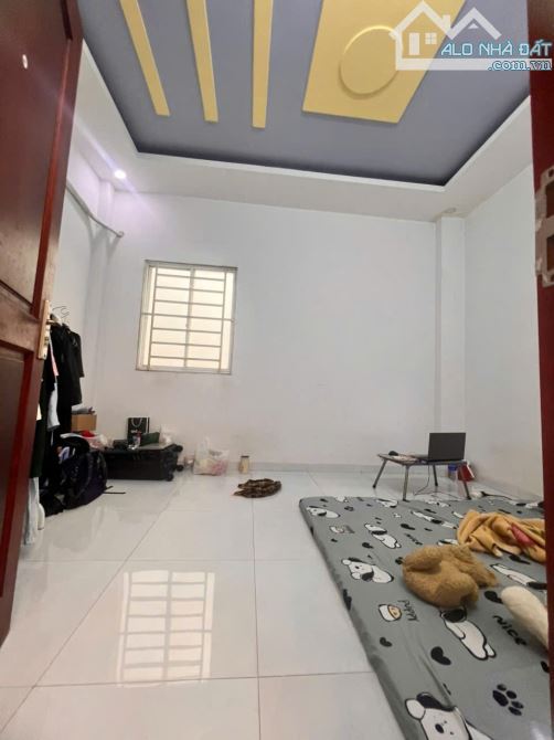 Nhà 2 lầu , 3pn,3wc, giá 4,35 tỷ , thạnh lộc 12,hướng tây bắc - 4