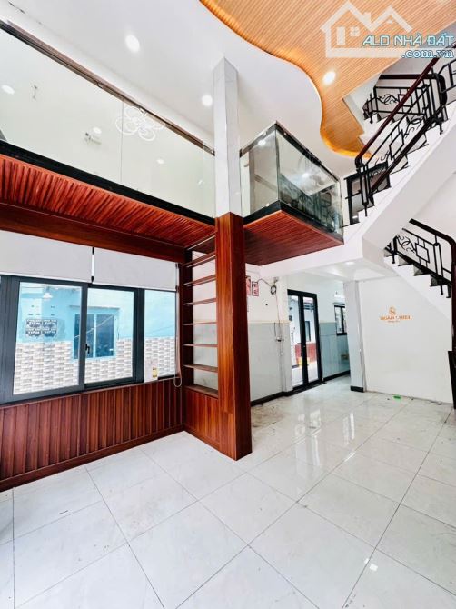 GẤP BÁN MTKD GÒ DẦU TÂN PHÚ 52M2 NHÀ 5 TẦNG MỚI XÂY CHO THUÊ 20TR/TH GIÁ 9TỶ TL - 4