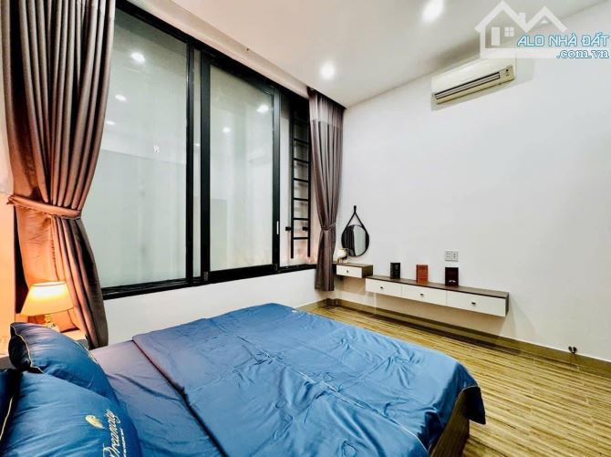 Bán nhà hẻm 1 sẹc 6m đường Bành Văn Trân, Tân Bình - Giá 2 tỷ 890 / 56m2 (4mx14m) - 4