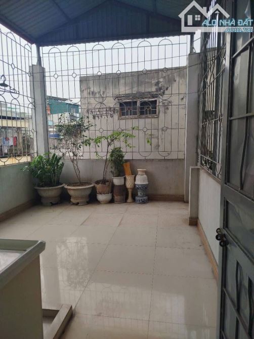 KIM GIANG HOÀNG MAI 8.95TỶ 57M 4 TẦNG MT3.5 CÁCH 20M Ô TÔ ĐỖ - 4