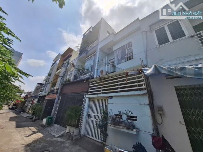[QUẬN 12] TÂN THỚI NHẤT 10 - SÁT TÂN BÌNH - HẺM XE HƠI TẬN NHÀ - 46M2 NỞ HẬU TÀI LỘC - KLG - 4
