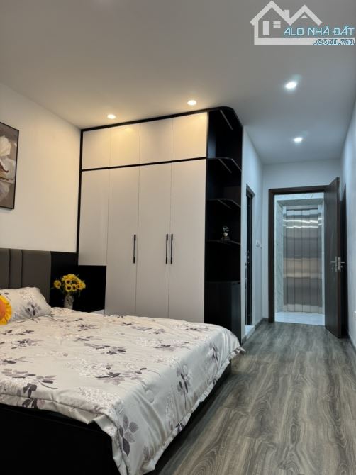 Bán nhà Xuân La ô tô tải đỗ cửa 11,7 tỷ full nội thất thang máy cách phố chỉ 20m - 4