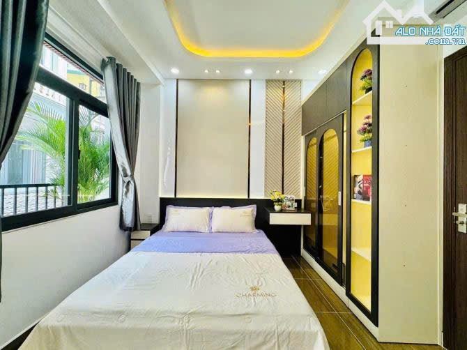Chốt liền tay – Nhà 1 trệt 2 lầu, nội thất sang, hẻm 78 Khánh Hội, P4 Q4 – Giá mềm 3.89 tỷ - 4