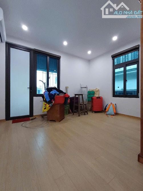 BÁN NHÀ PHỐ VĨNH HƯNG - HOÀNG MAI - MẶT NGÕ THÔNG - 59M2 - 4P NGỦ - HƠN 5 TỶ - 4