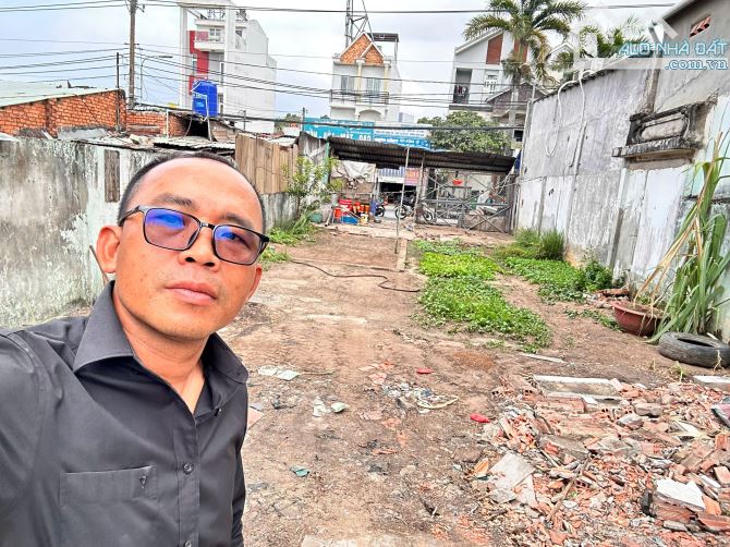 CỰC THƠM - BÁN NHÀ MẶT TIỀN ĐƯỜNG HOÀNG HỮU NAM ,P.TÂN PHÚ ,q9 ,tp.thủ đức- 7x36m-116tr/m2 - 4