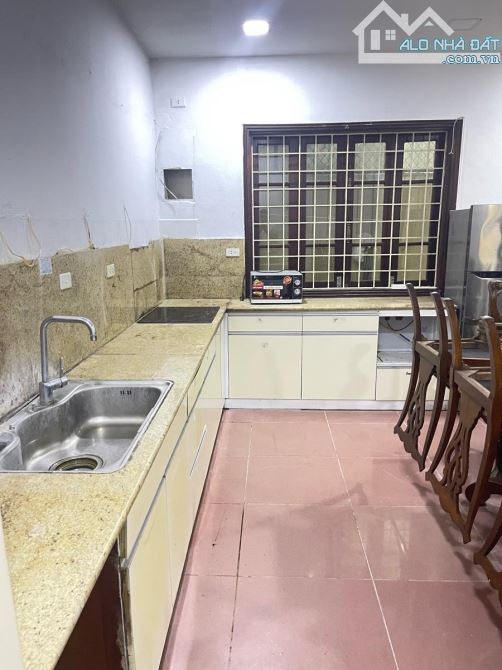 ĐỘI CẤN PHÂN LÔ ÔTÔ TRÁNH 80m 6T MT 5m 25Tỷ VỈA HÈ KHU VỰC DÂN TRÍ CAO TOÀN QUAN CHỨC - 4