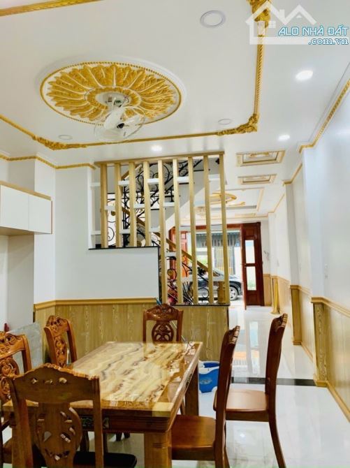 9.2 Tỷ- Nhà Tân Sơn Nhì- Nguyễn Quý Anh- DT 4x14mx3 tầng- đường oto 8m- thuận tiện KD - 4