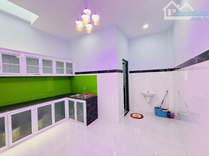 Bán Nhà Q12 Sát Gò Vấp - 59M2 (4 x15 ) - 2Tầng - Hẻm HXH -  Chỉ 4,33Tỷ. - 4