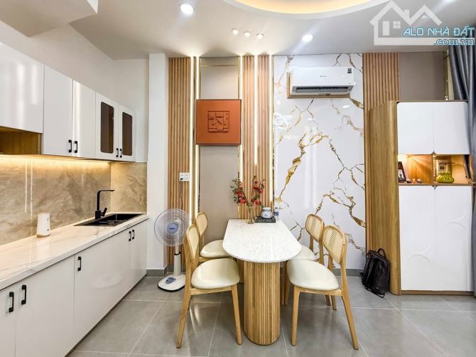Bán Nhà Hẻm 1/ Lê Văn Sỹ, Quận 3. Sổ Hồng Riêng. Giá chỉ 3 Tỷ 090 / 48.8m2. Hoàn Công - 4