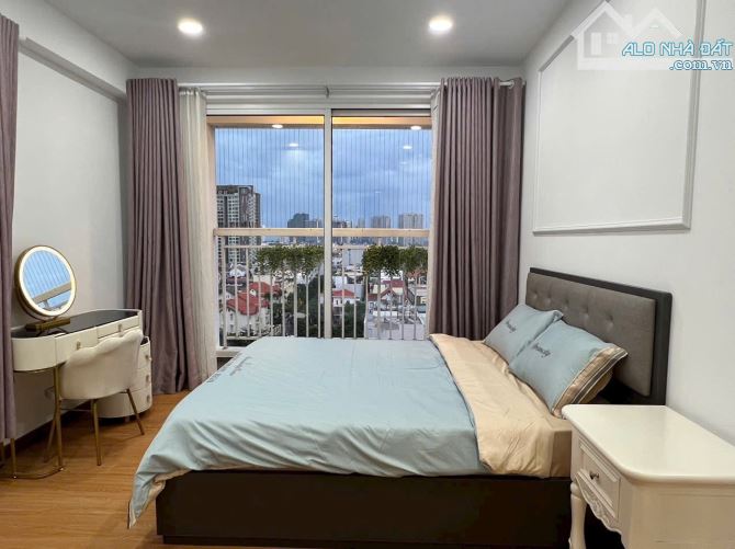 Cần bán 3 phòng ngủ Tropic Garden Thảo Điền - 4