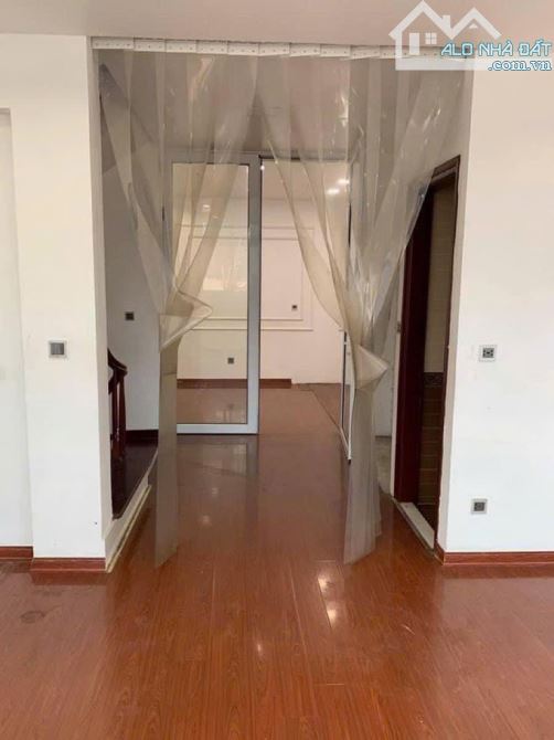 Nguyễn Xiển, 50m2 ,6 tầng ,mt 6m, phân lô ,oto chạy vòng quanh , kinh doanh, vp, sổ hoa hậ - 4