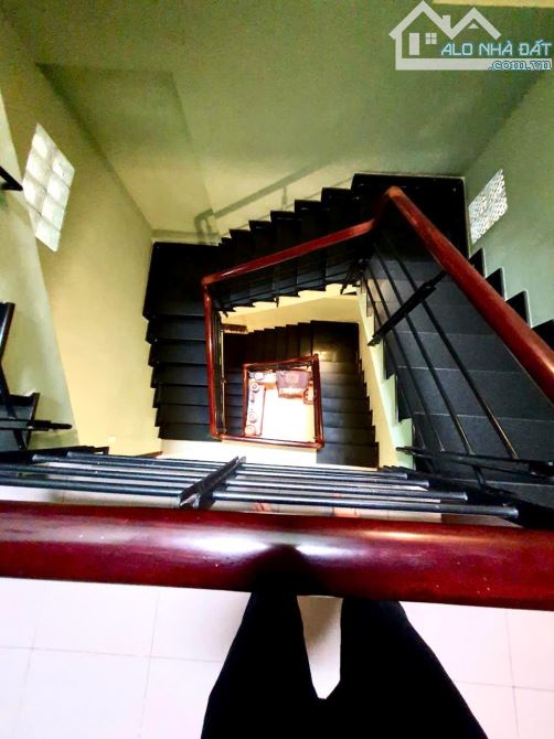 bán nhà gần 100 m2 4 tầng 9 tỷ xíu ngay khu 38 ha mặt tiền đường kinh doanh - 4